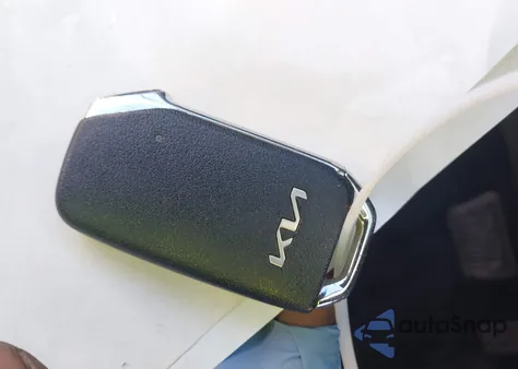 2024 Kia Niro Ex из США, поврежденный, VIN KNDCR3LE2R5153989